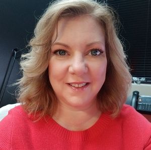 Meet your Posher, Lesa